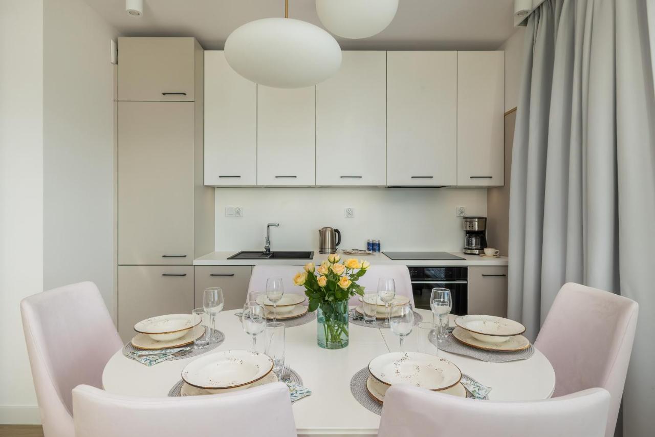Family Apartment With Gym And Swimming Pool By Renters Prestige コウォブジェク エクステリア 写真